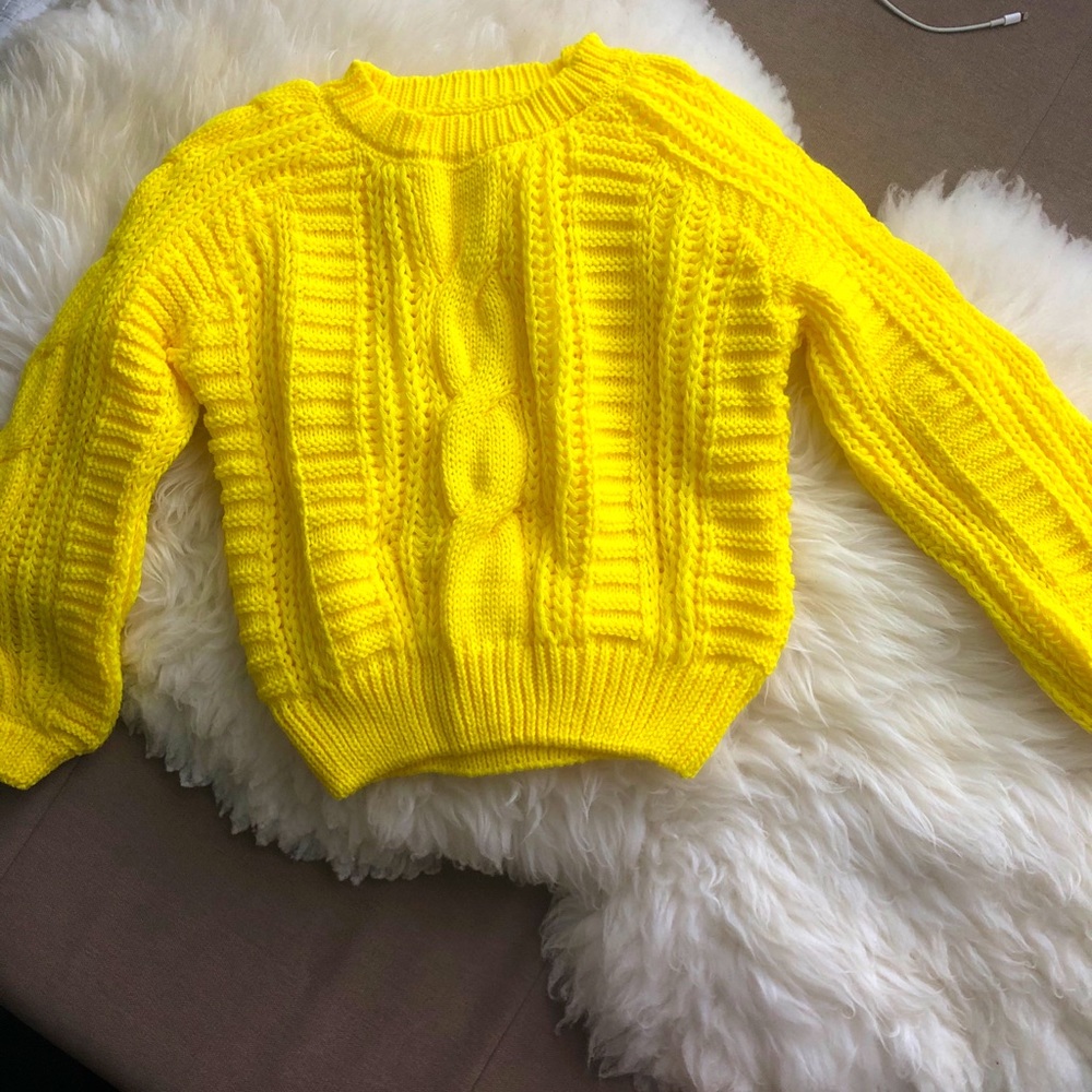 New women sweater
